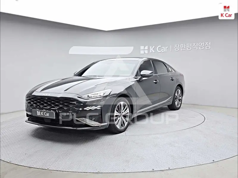2022 KIA K8