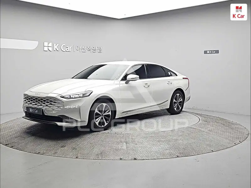 2022 KIA K8