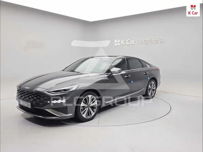 2022 KIA K8