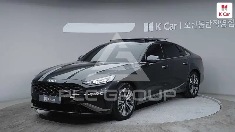 2022 KIA K8