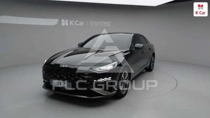 2022 KIA K8