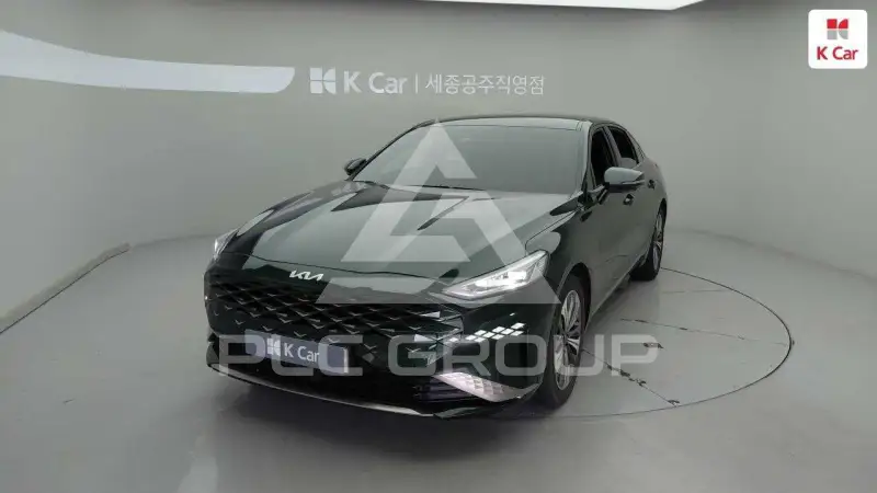 2022 KIA K8
