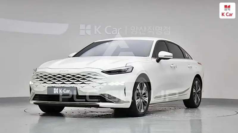 2022 KIA K8