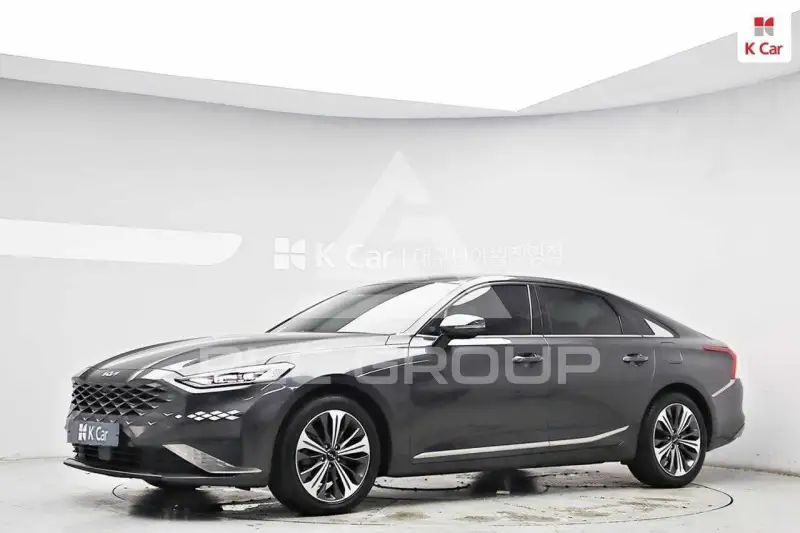 2022 KIA K8