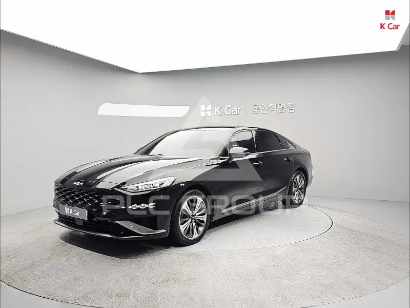 2022 KIA K8