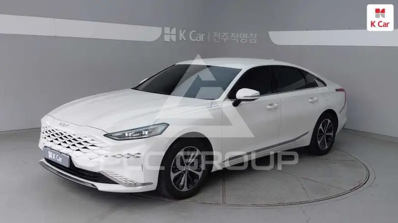 2022 KIA K8