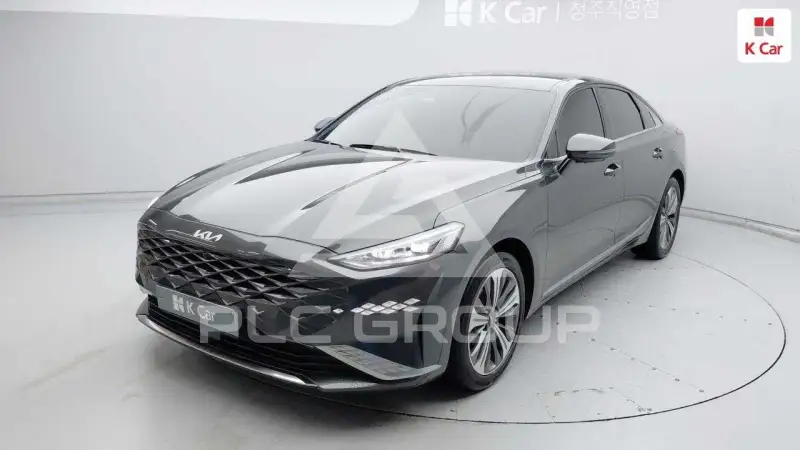 2022 KIA K8
