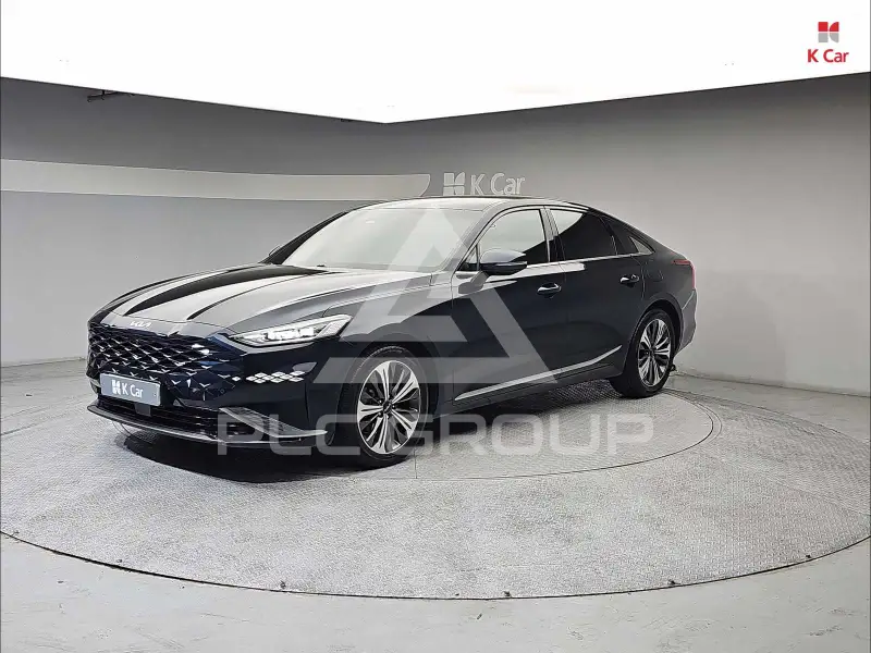 2022 KIA K8