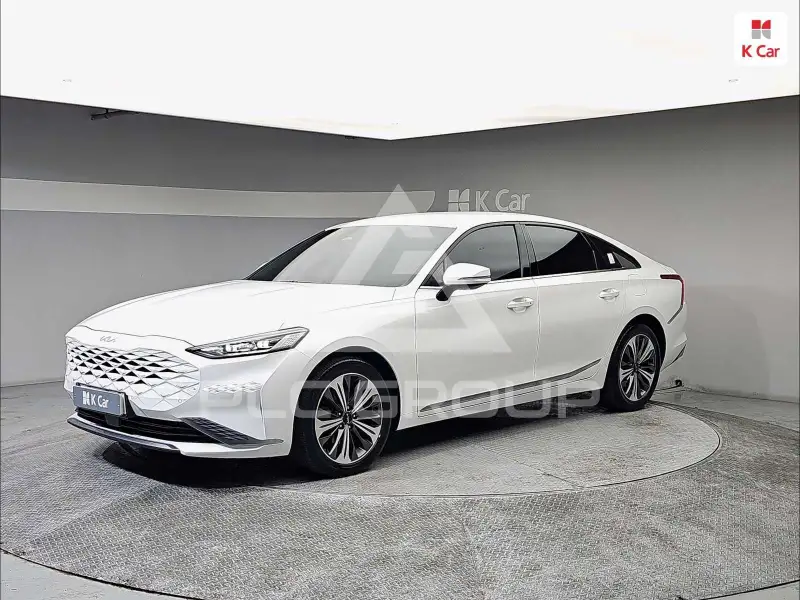 2022 KIA K8