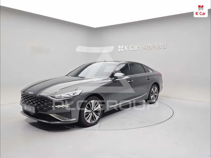 2022 KIA K8