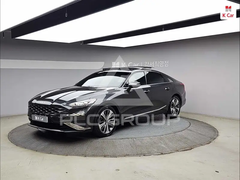 2022 KIA K8