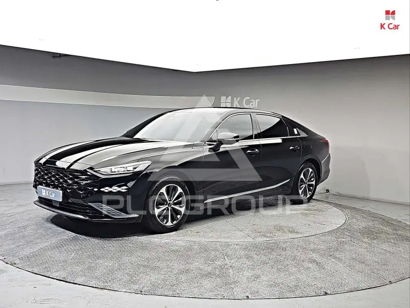 2022 KIA K8