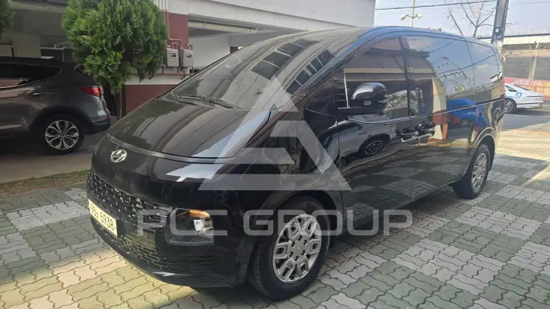 2022 Hyundai Staria