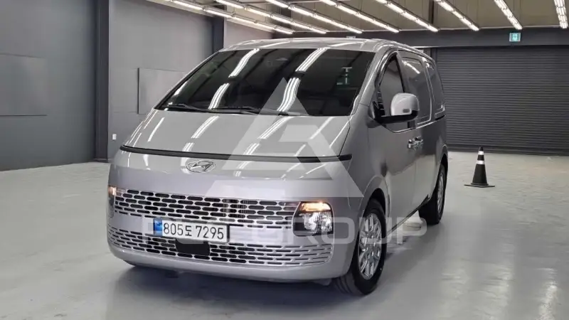 2022 Hyundai Staria