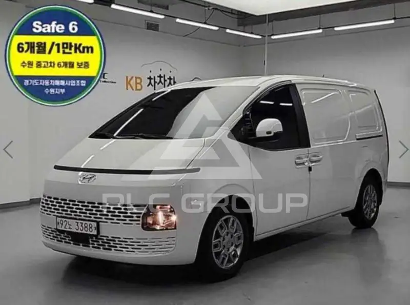 2022 Hyundai Staria