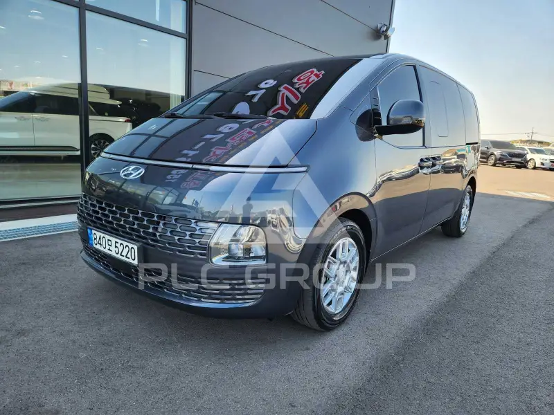 2022 Hyundai Staria