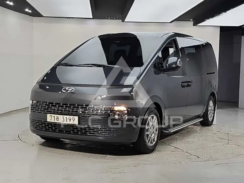 2022 Hyundai Staria