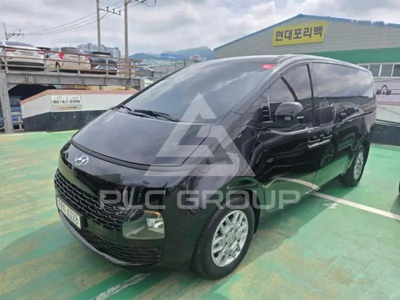 2022 Hyundai Staria