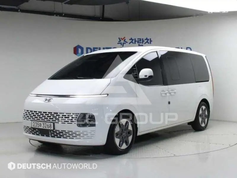 2022 Hyundai Staria