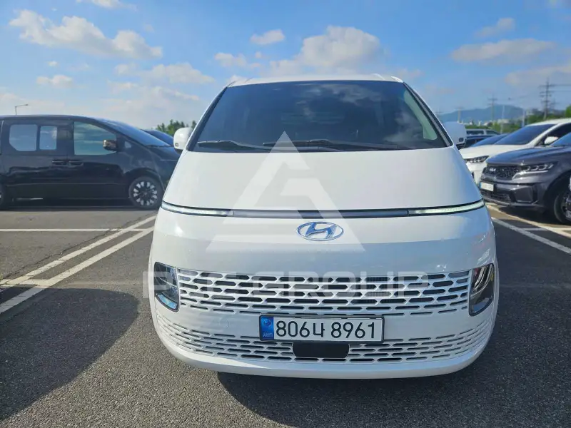 2022 Hyundai Staria