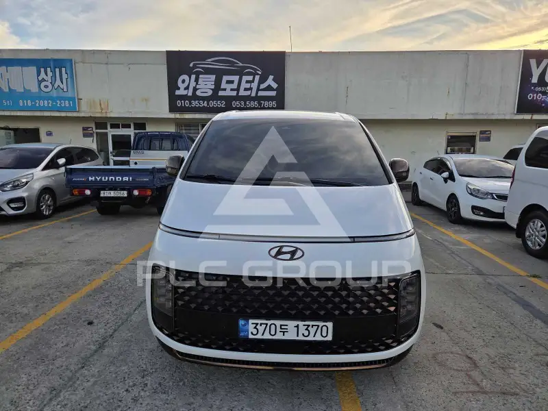 2022 Hyundai Staria