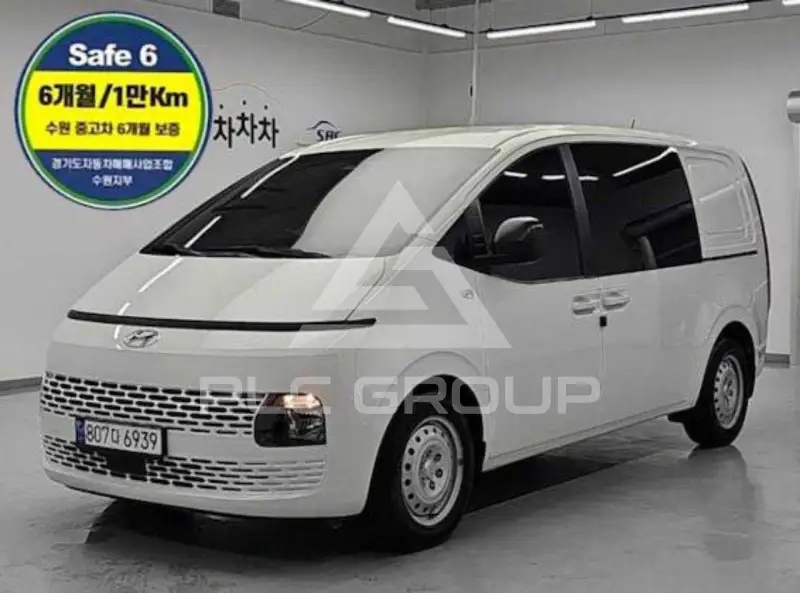 2022 Hyundai Staria