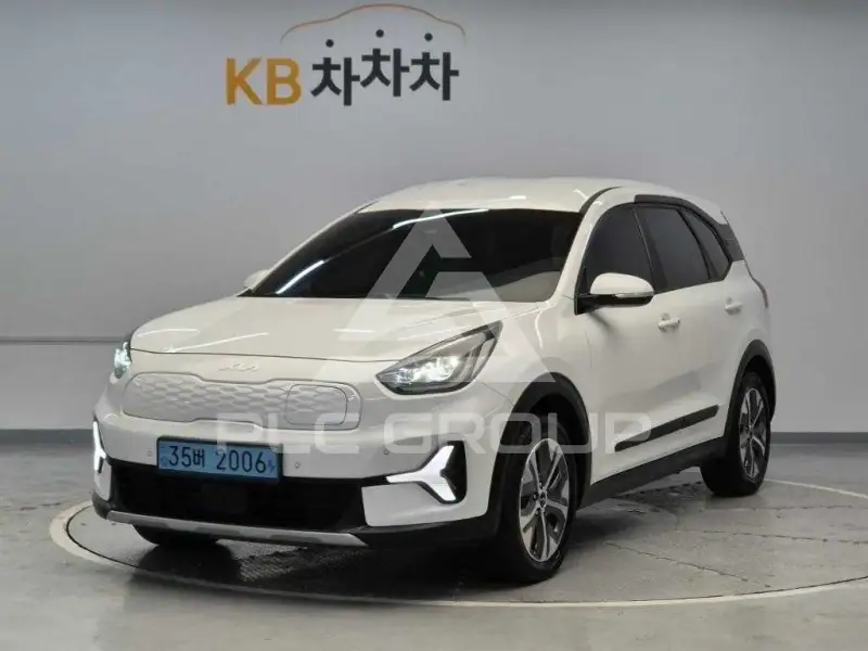 2023 KIA Niro