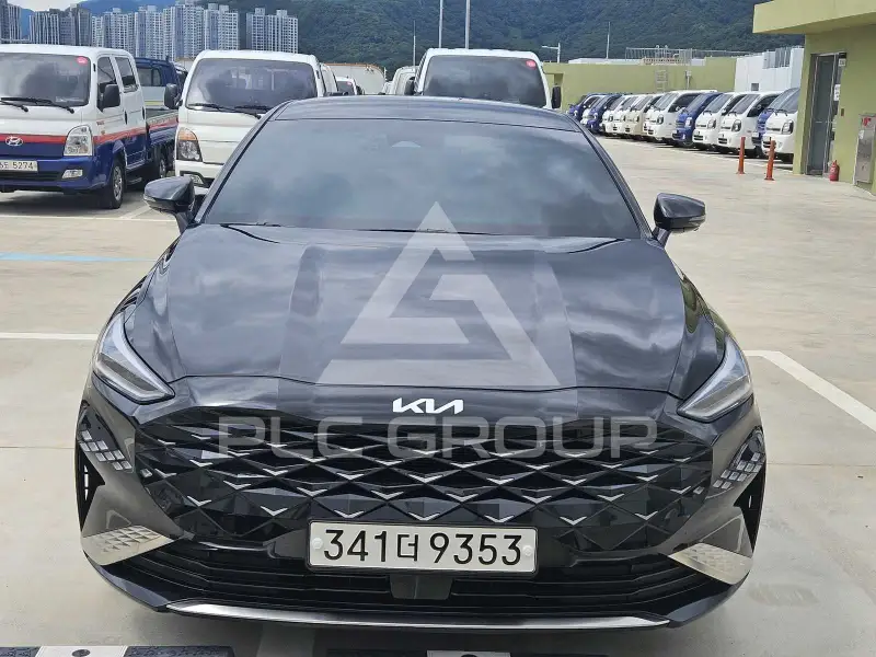2023 KIA K8