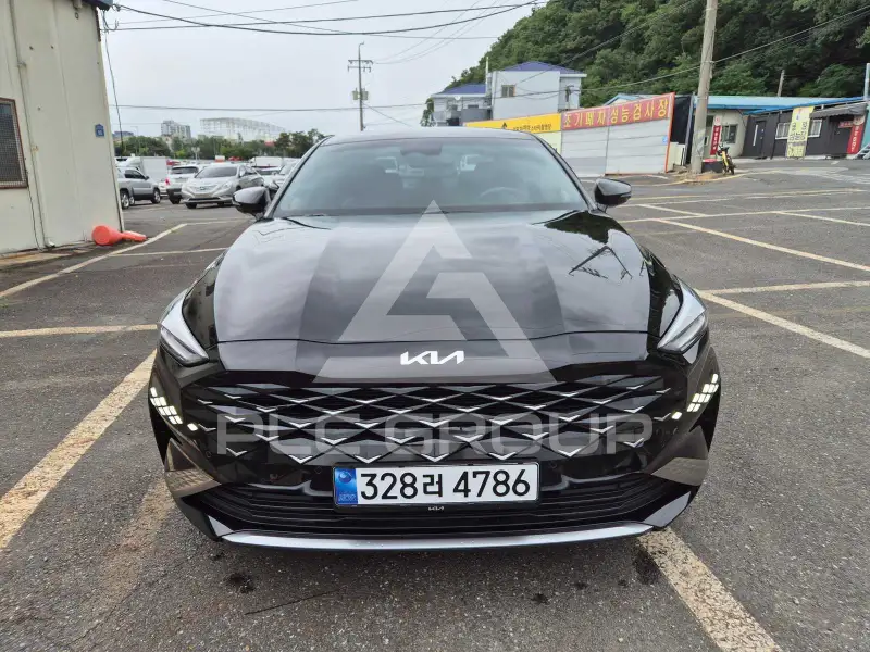 2023 KIA K8