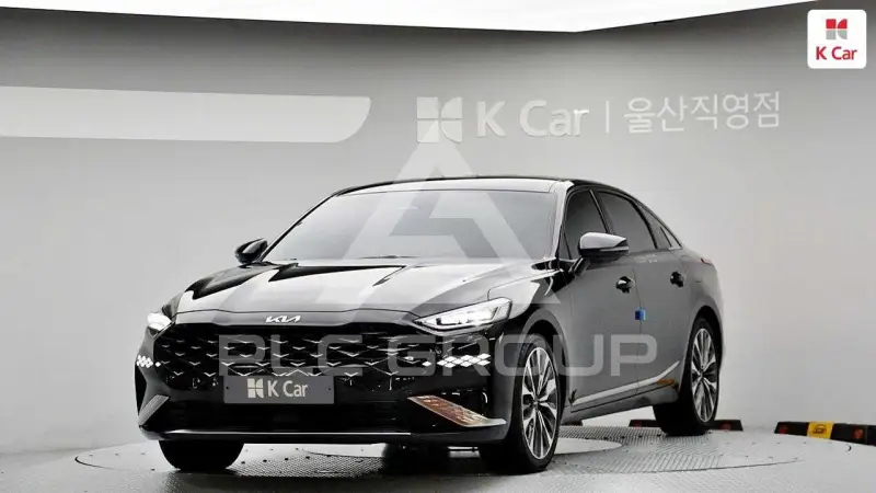 2023 KIA K8