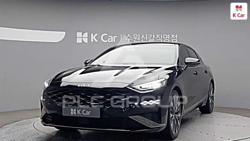 2023 KIA K8