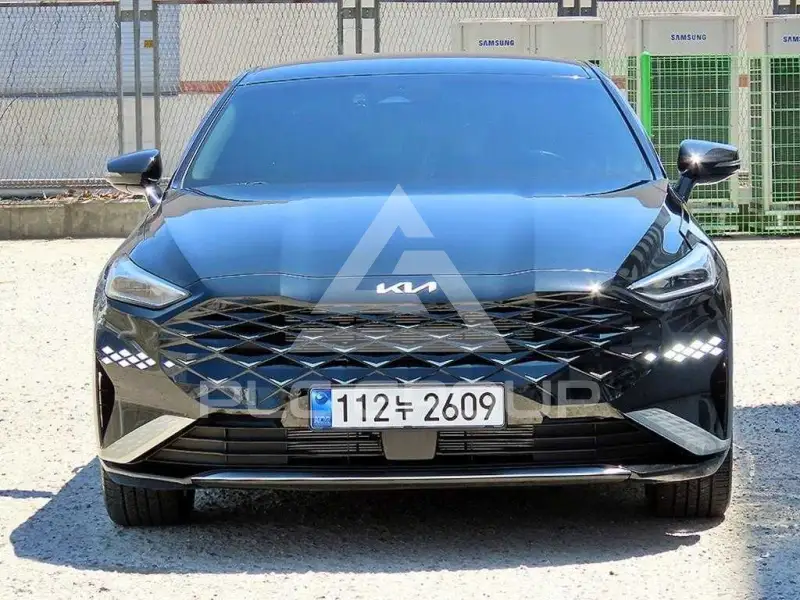 2023 KIA K8