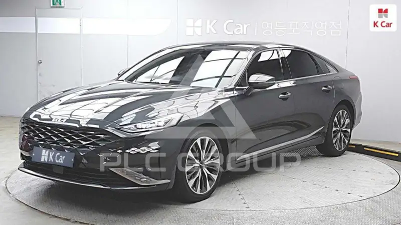 2023 KIA K8