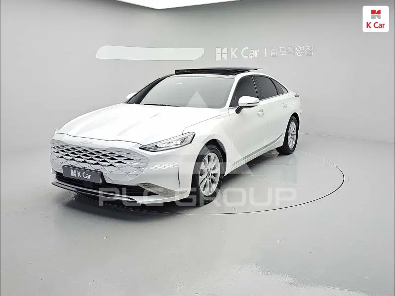 2023 KIA K8