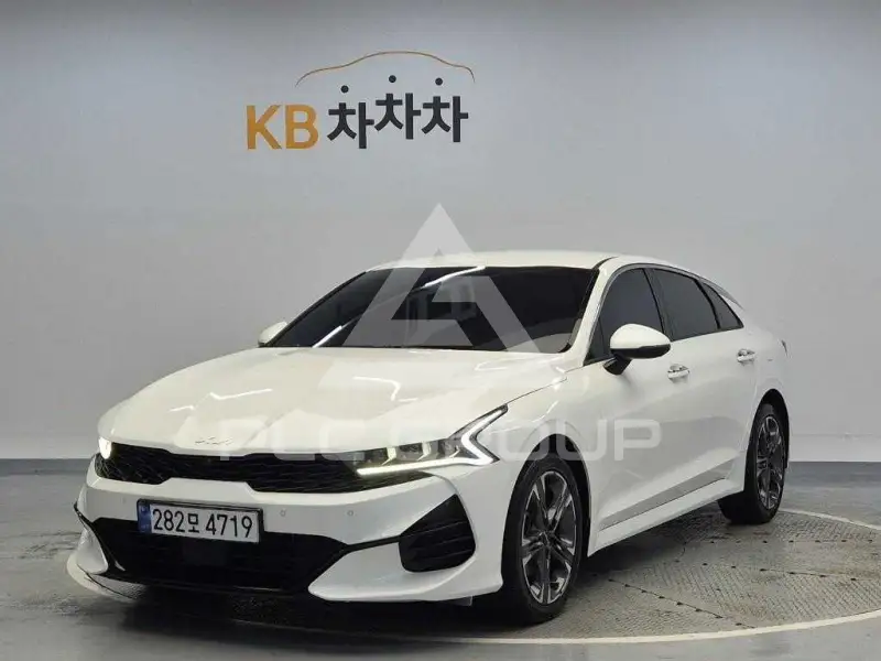 2023 KIA K5