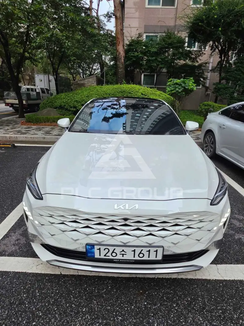 2023 KIA K8