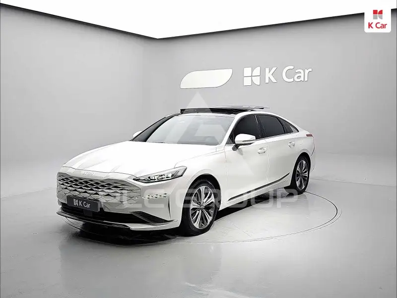 2023 KIA K8