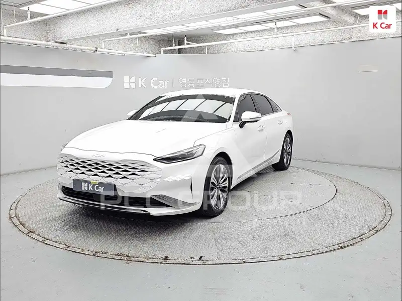 2023 KIA K8