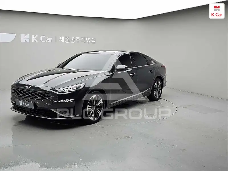 2023 KIA K8