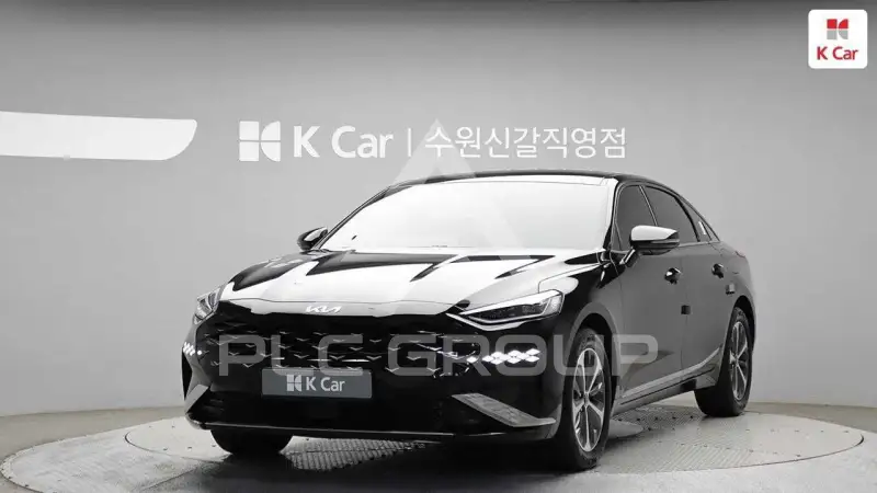 2023 KIA K8