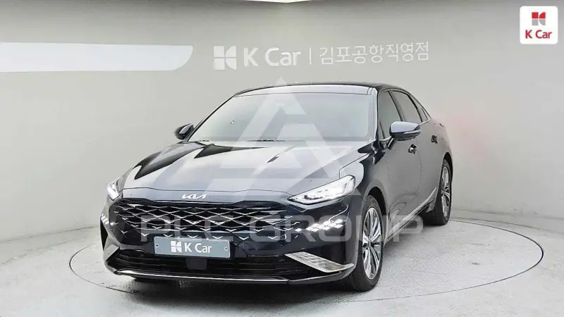 2023 KIA K8