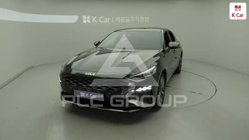 2023 KIA K8