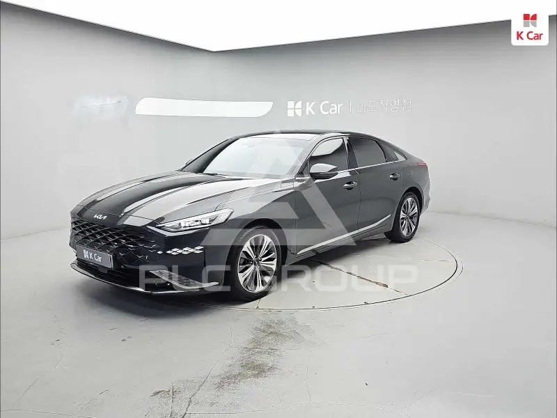 2023 KIA K8