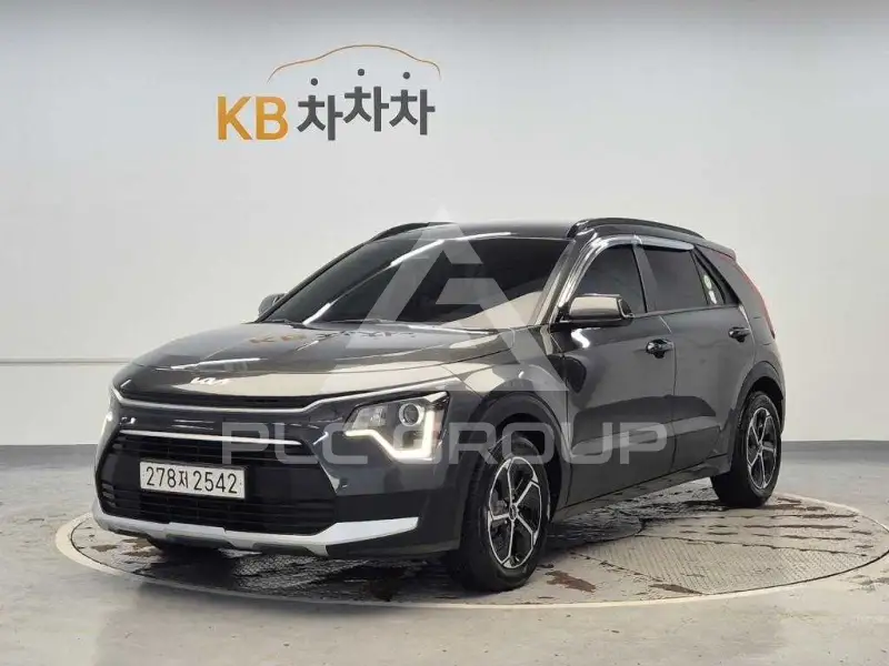 2023 KIA Niro