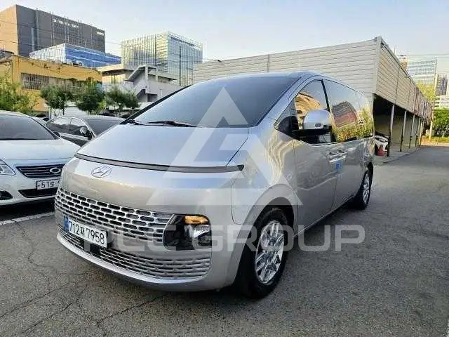 2023 Hyundai Staria