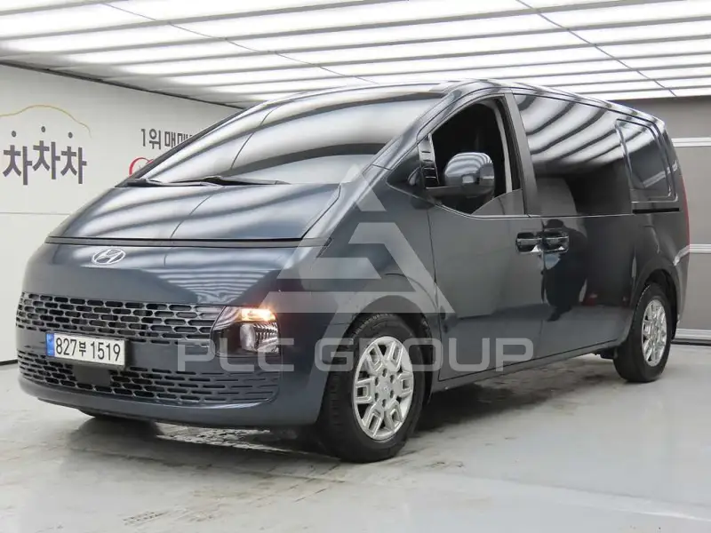 2023 Hyundai Staria
