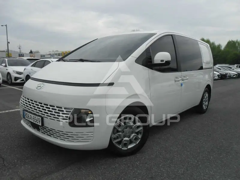 2023 Hyundai Staria