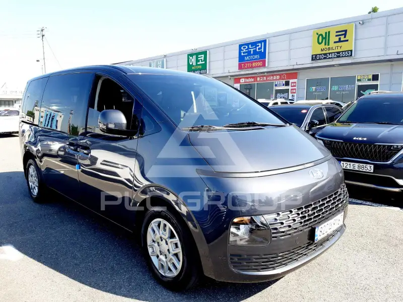 2023 Hyundai Staria