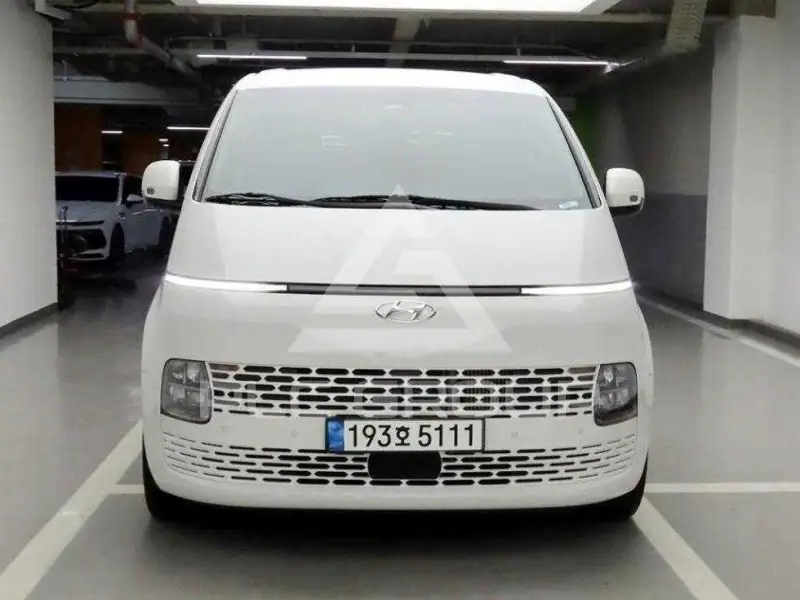 2023 Hyundai Staria