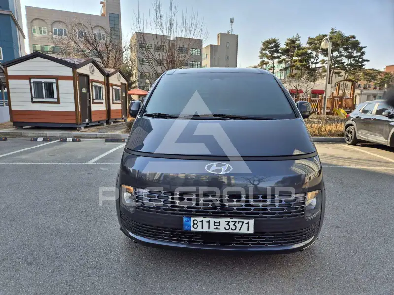 2023 Hyundai Staria